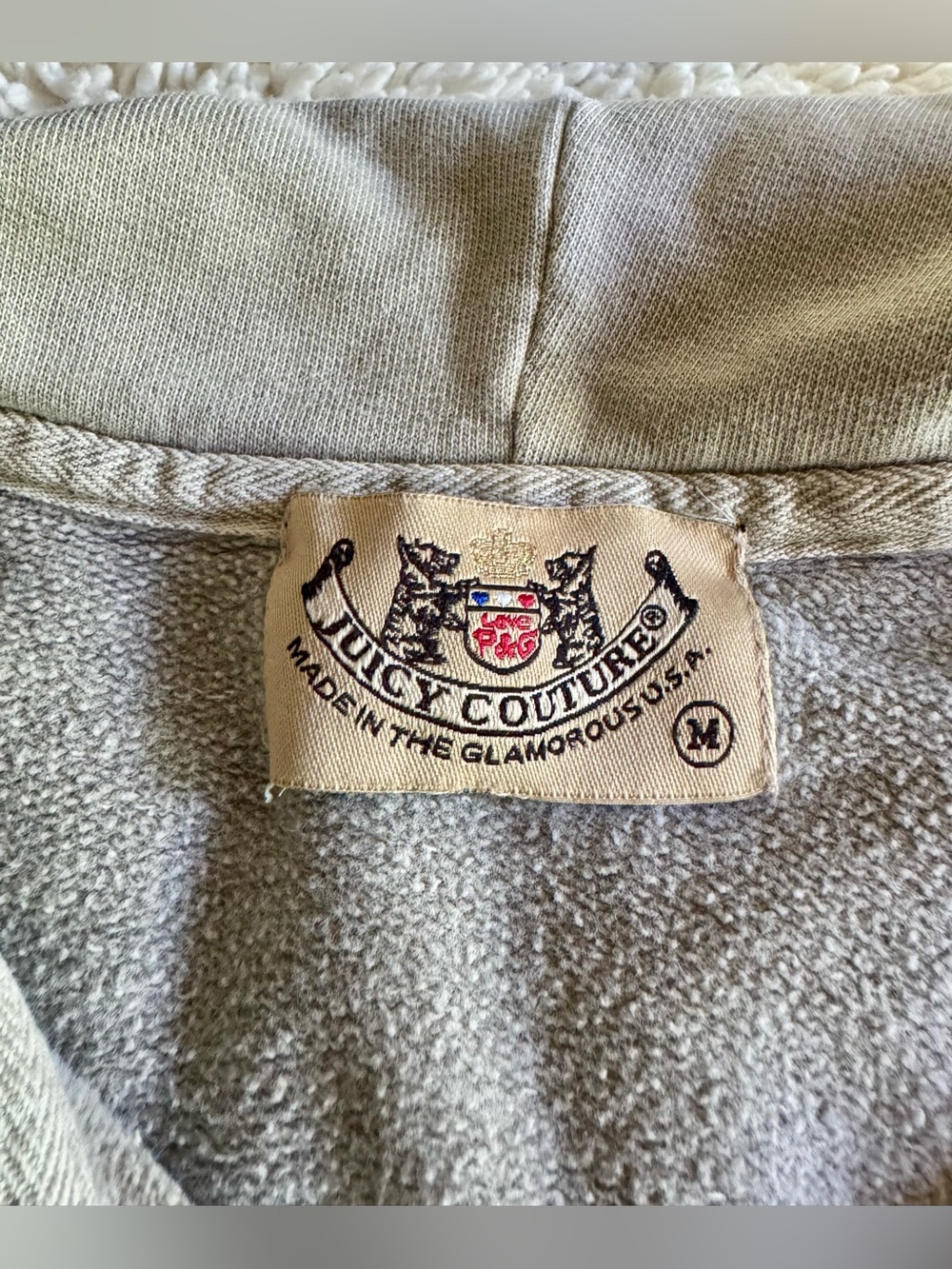 Original Juicy Couture short sleeve zip-up hoodie with flower detail - Picture 5 of 5